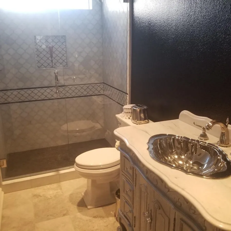 Professional plumbing work and bathroom remodeling in Tichigan
